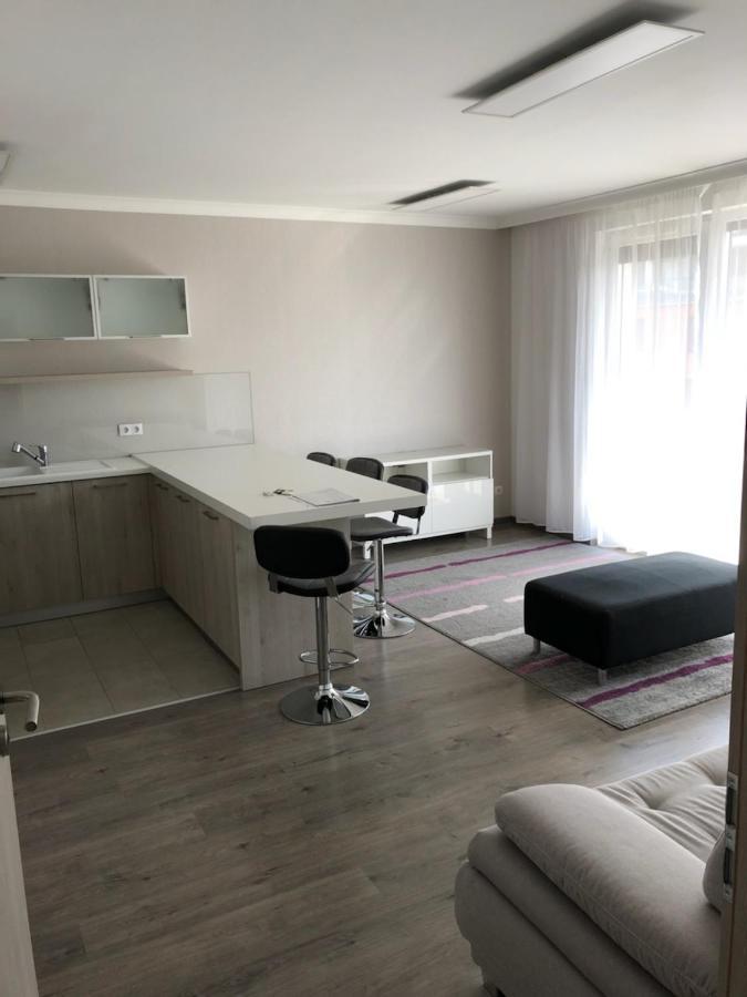 Adam Guesthouse I. Kecskemét Zewnętrze zdjęcie