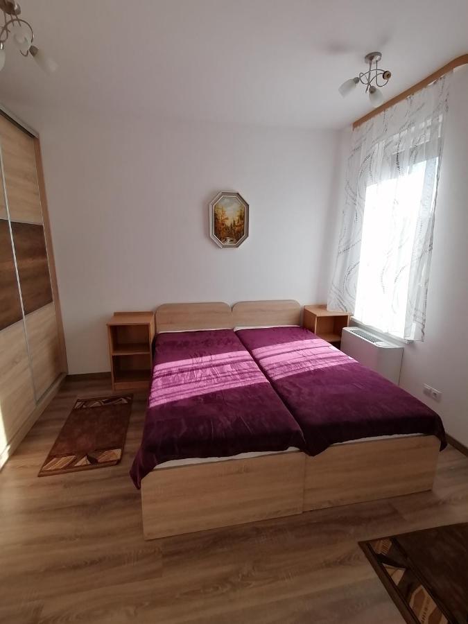 Adam Guesthouse I. Kecskemét Zewnętrze zdjęcie