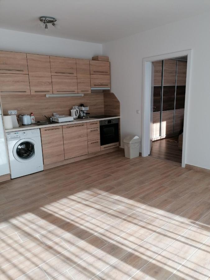 Adam Guesthouse I. Kecskemét Zewnętrze zdjęcie